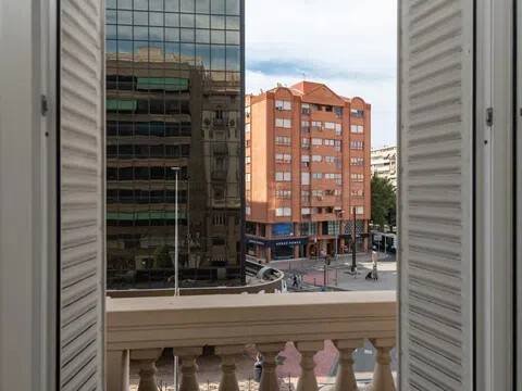 Wohnung 95 m² in Alicante