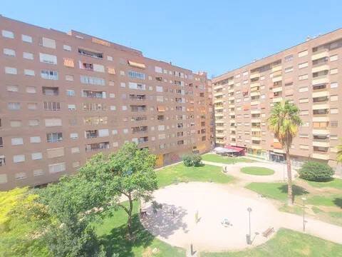 Piso de 64 m² en Zaragoza