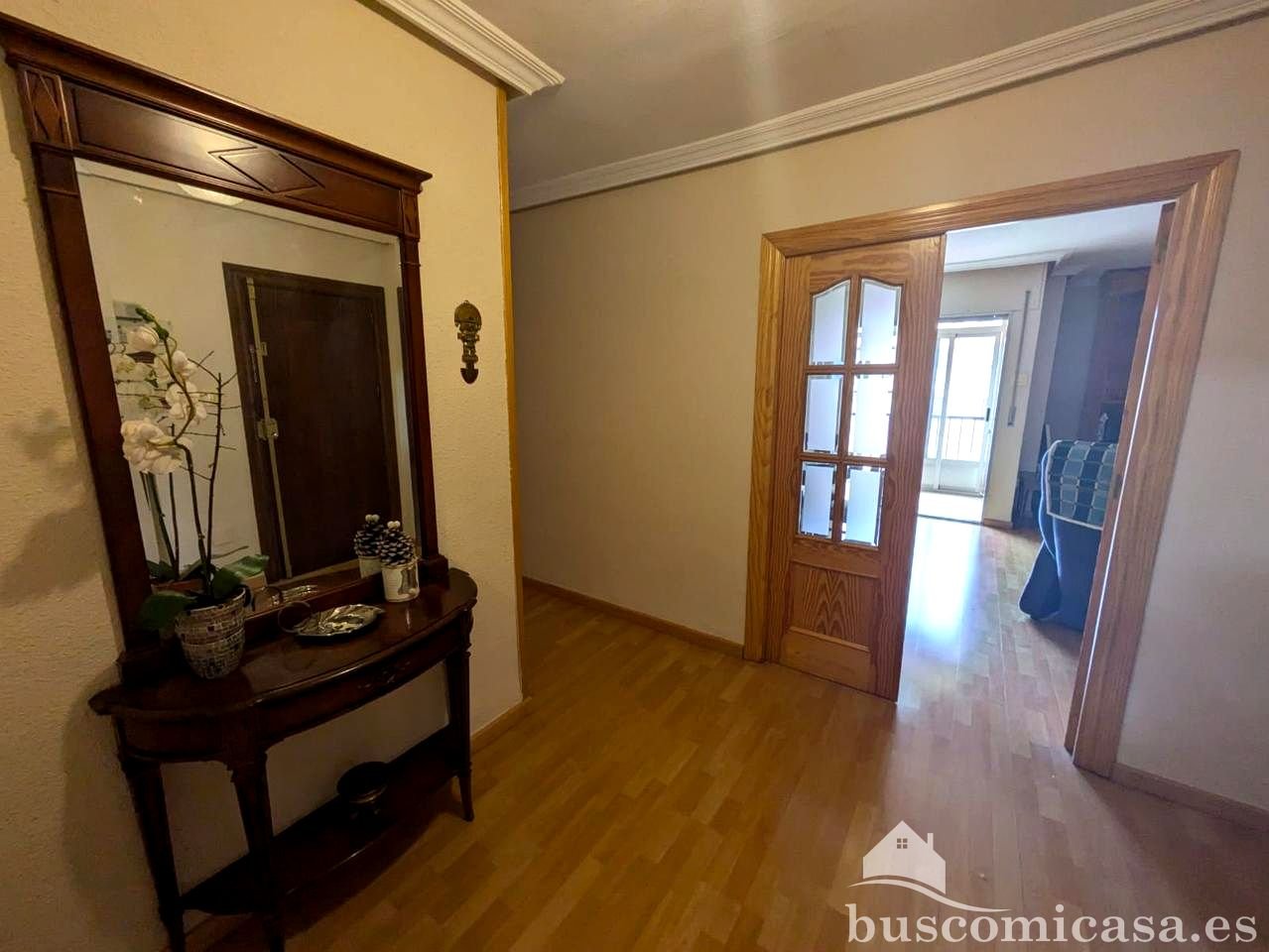 Habitació de lloguer, Linares