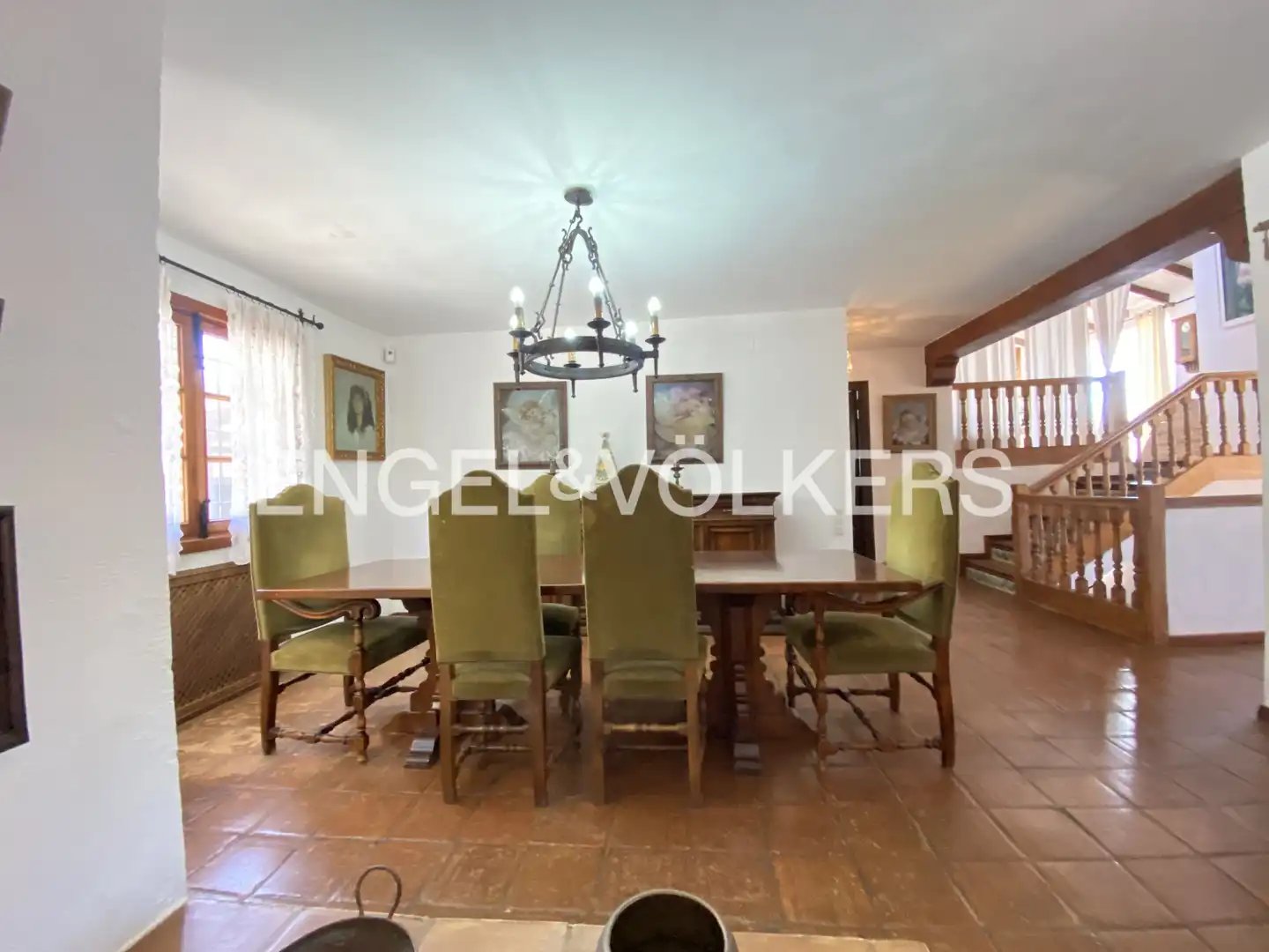 Appartement 380 m² à Nàquera / Náquera