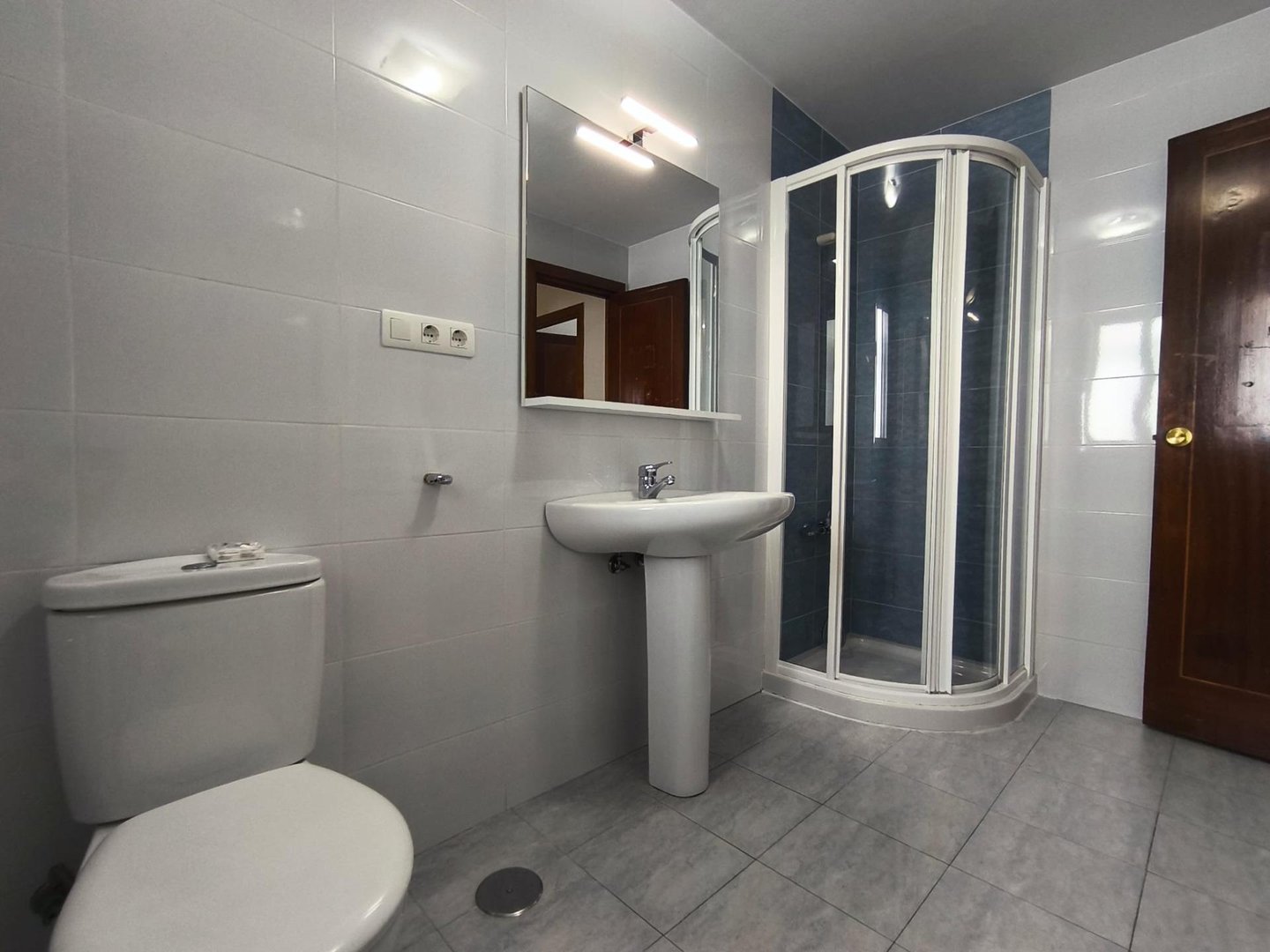 Habitación 74 m², Granada