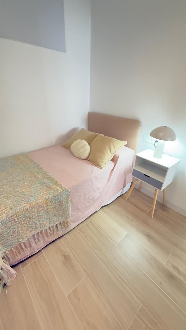 Piso de 80 m² en Adra