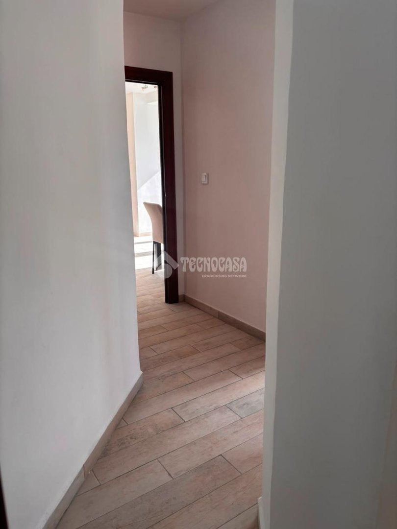 Piso de 79 m² en Granada