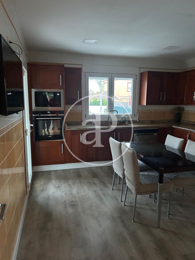 Piso de 200 m² en Riba-roja de Túria
