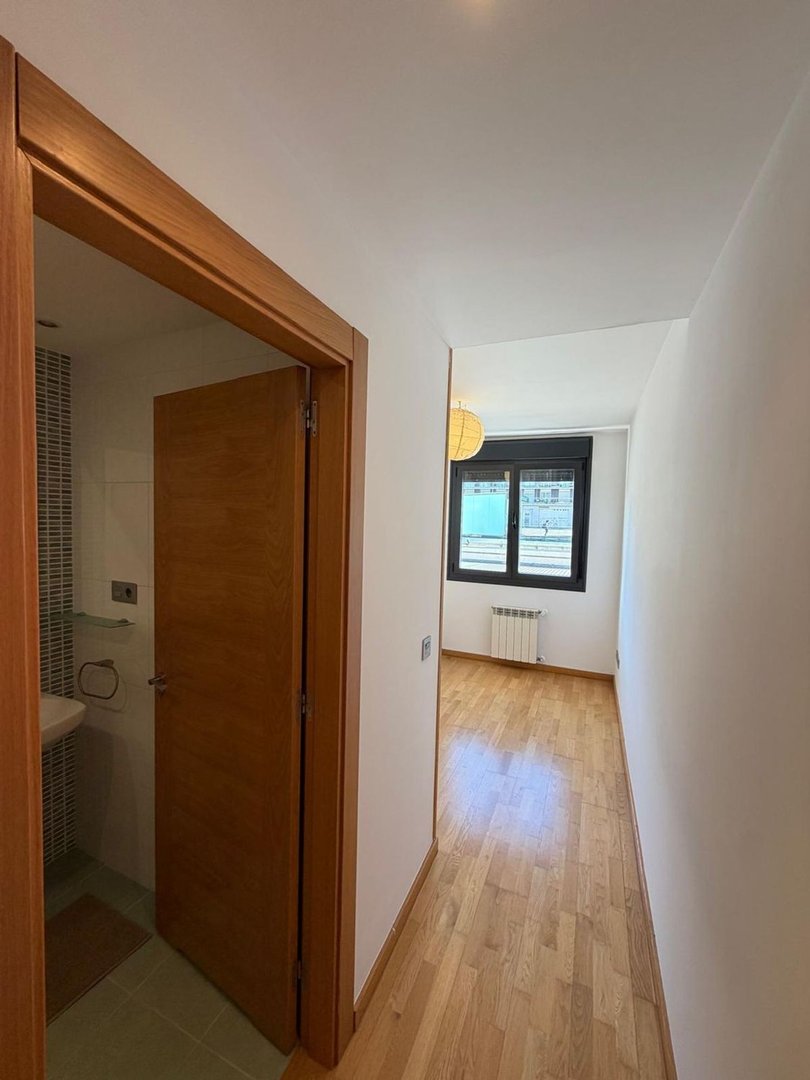 Flat 86 m² in Oviedo