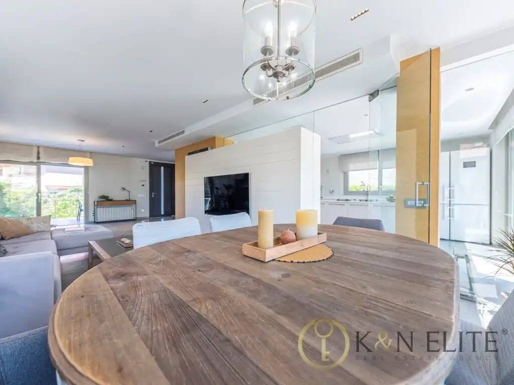 Haus 464 m² in Alicante