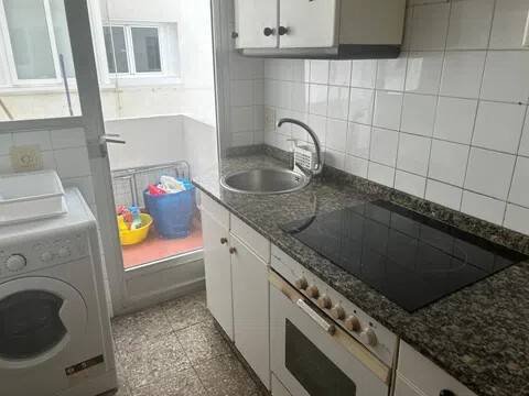 Piso de 76 m² en Santiago de Compostela