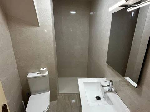 Habitación 112 m², Jaén