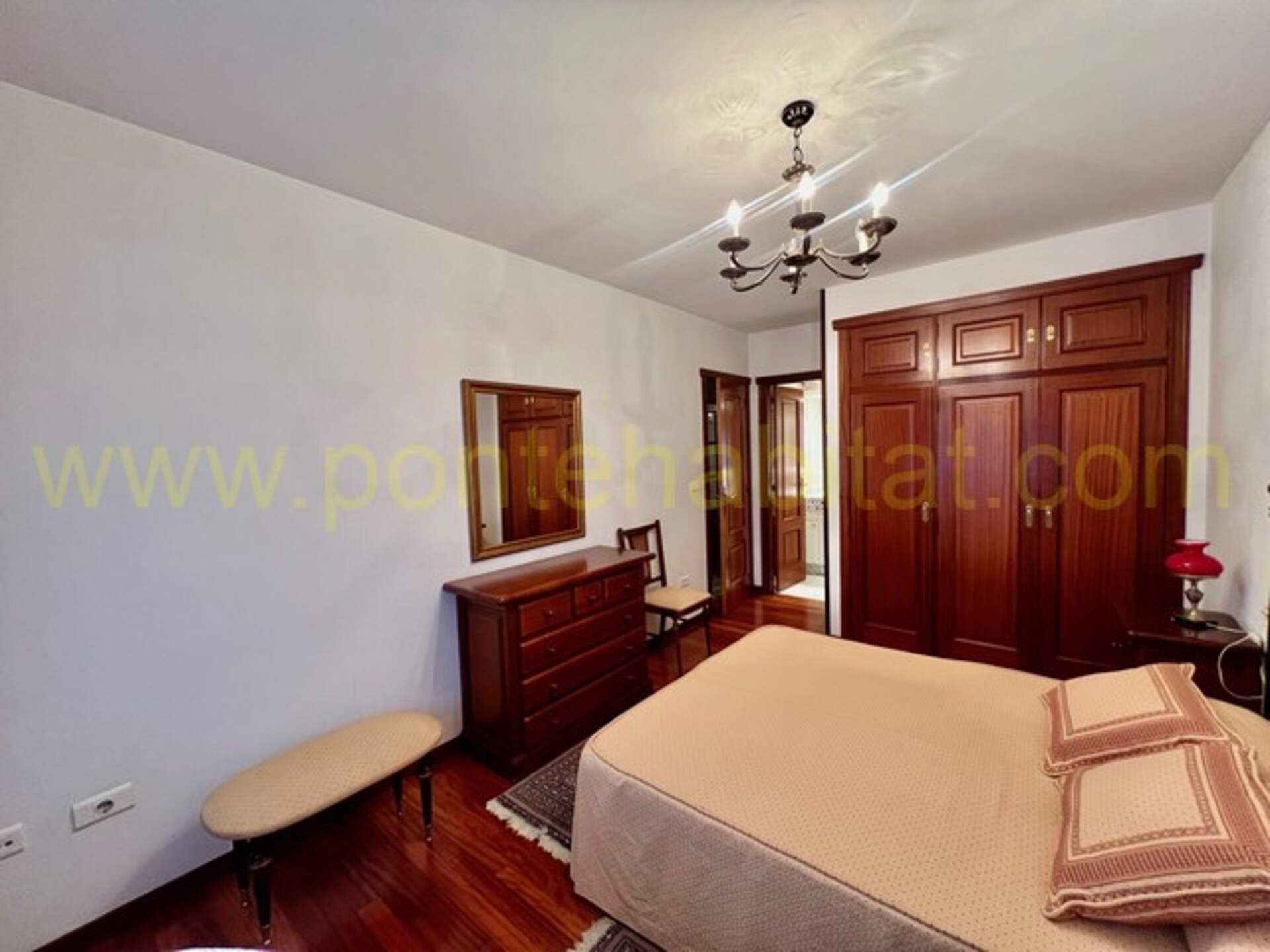 Piso de 115 m² en Pontevedra