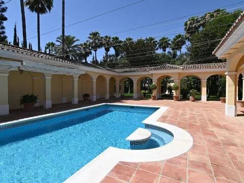 Casa de 971 m² en San Roque