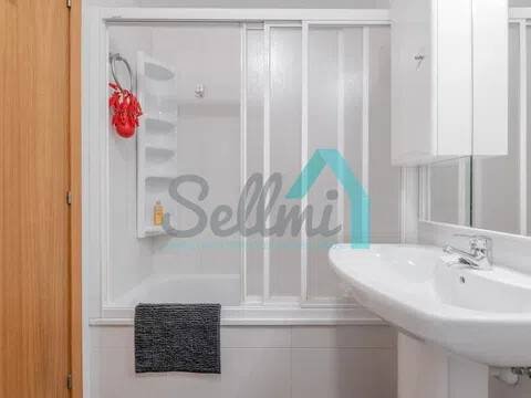 Piso de 67 m² en Oviedo