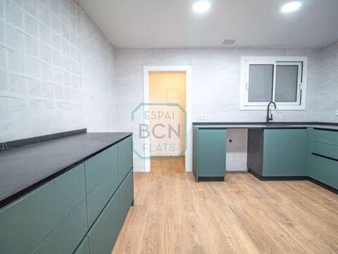 Квартира 160 м² у Барселоні