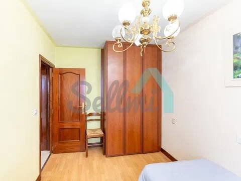 Piso de 42 m² en Oviedo