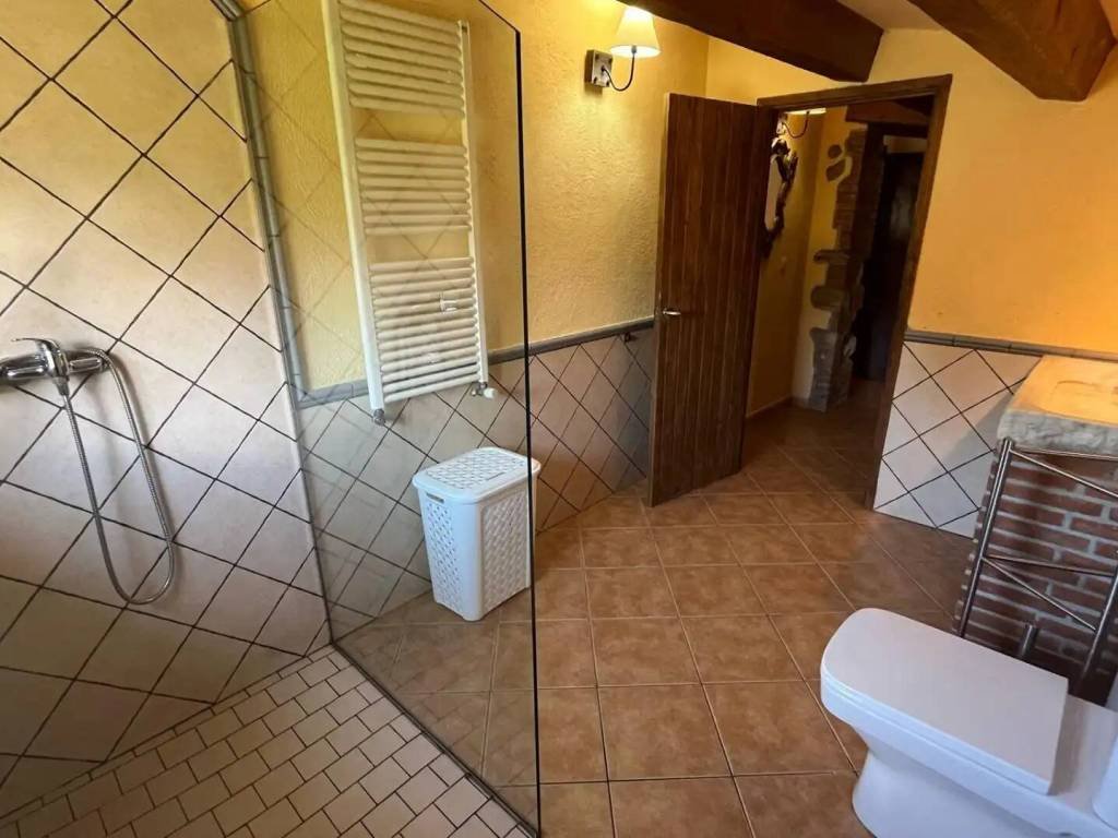 Piso de 311 m² en Riells i Viabrea