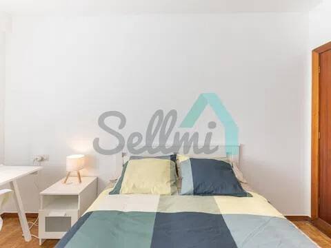Piso de 127 m² en Oviedo