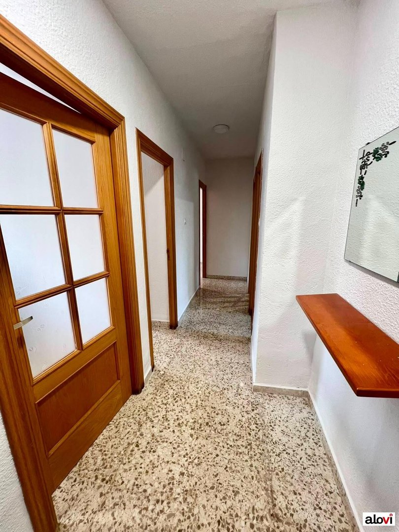 Piso de 80 m² en Granada