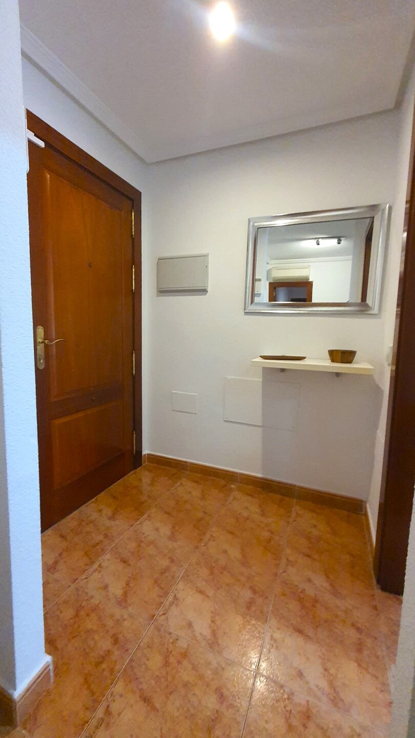 Piso de 80 m² en Almería