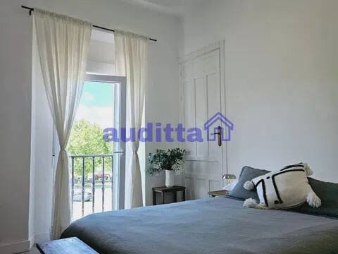 Piso de 80 m² en Sevilla