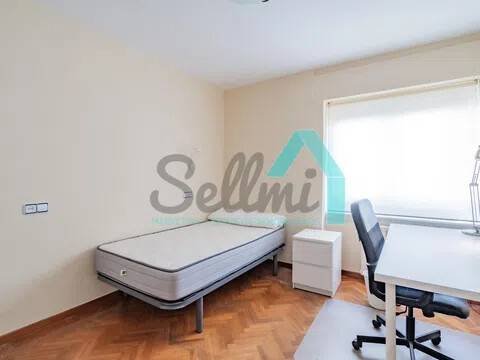Piso de 110 m² en Oviedo