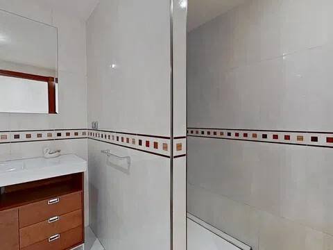 Habitación 194 m², Oviedo