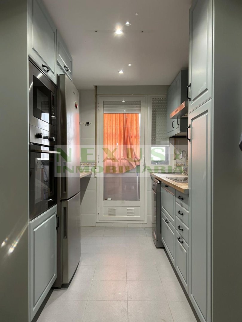 Appartamento 65 m² a Cáceres