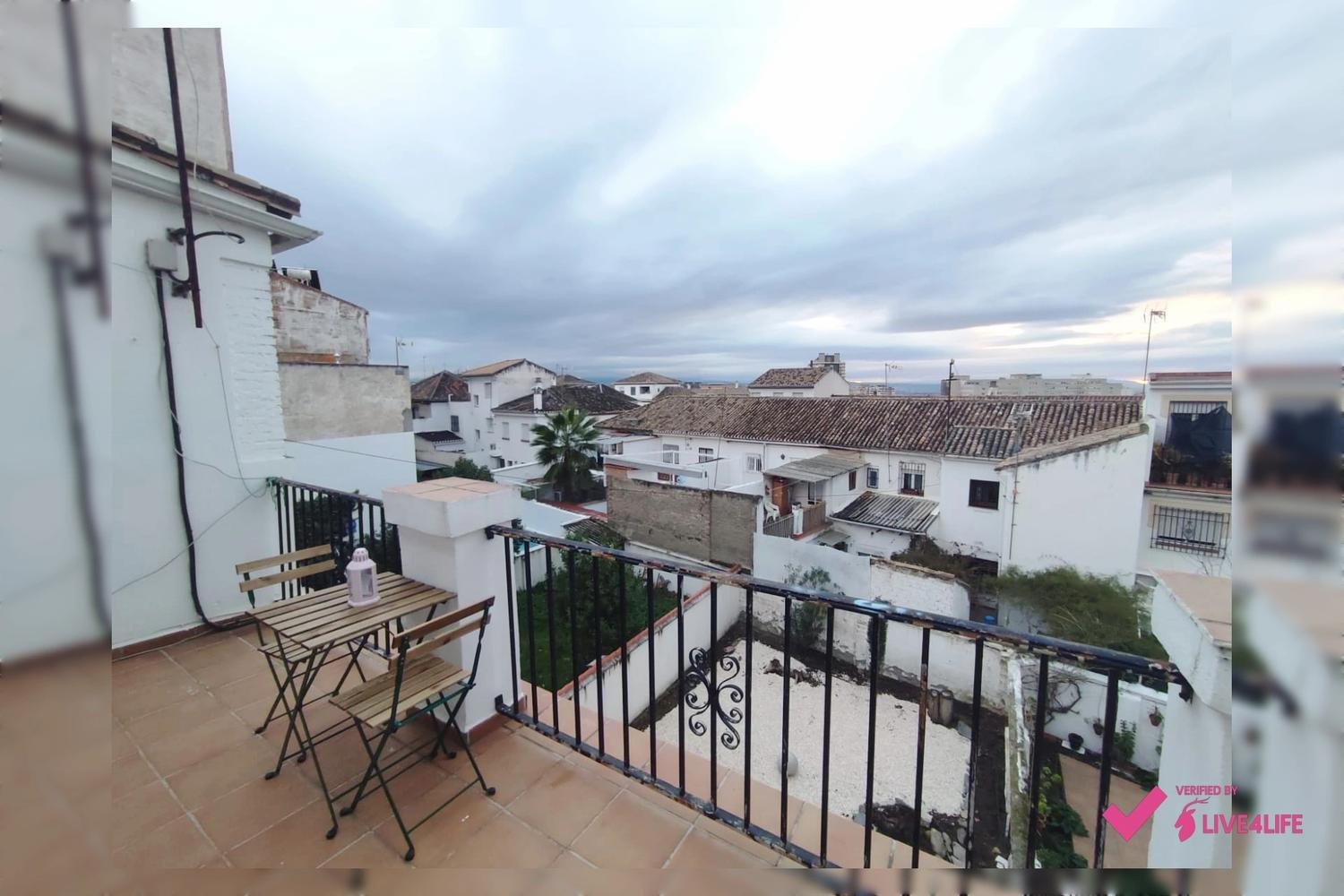 Habitación 310 m², Granada