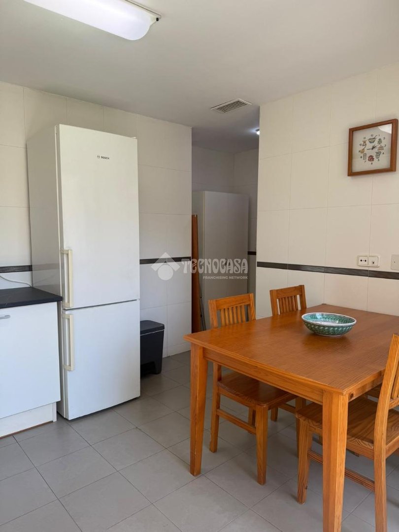 Pis de 100 m² a Almeria