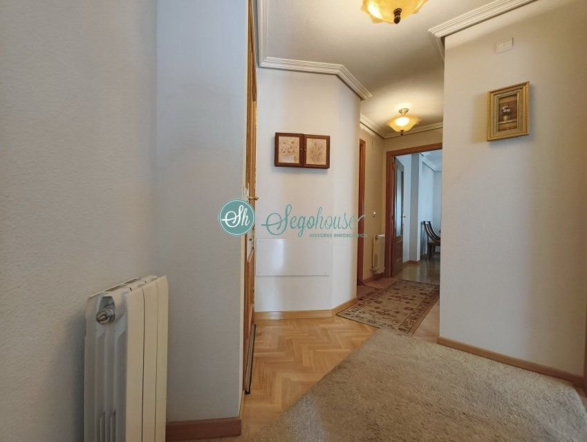 Piso de 85 m² en Segovia