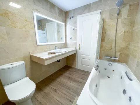 Piso de 90 m² en Mijas