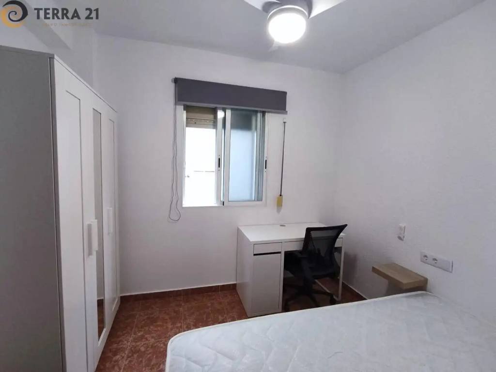 Piso de 100 m² en Jaén