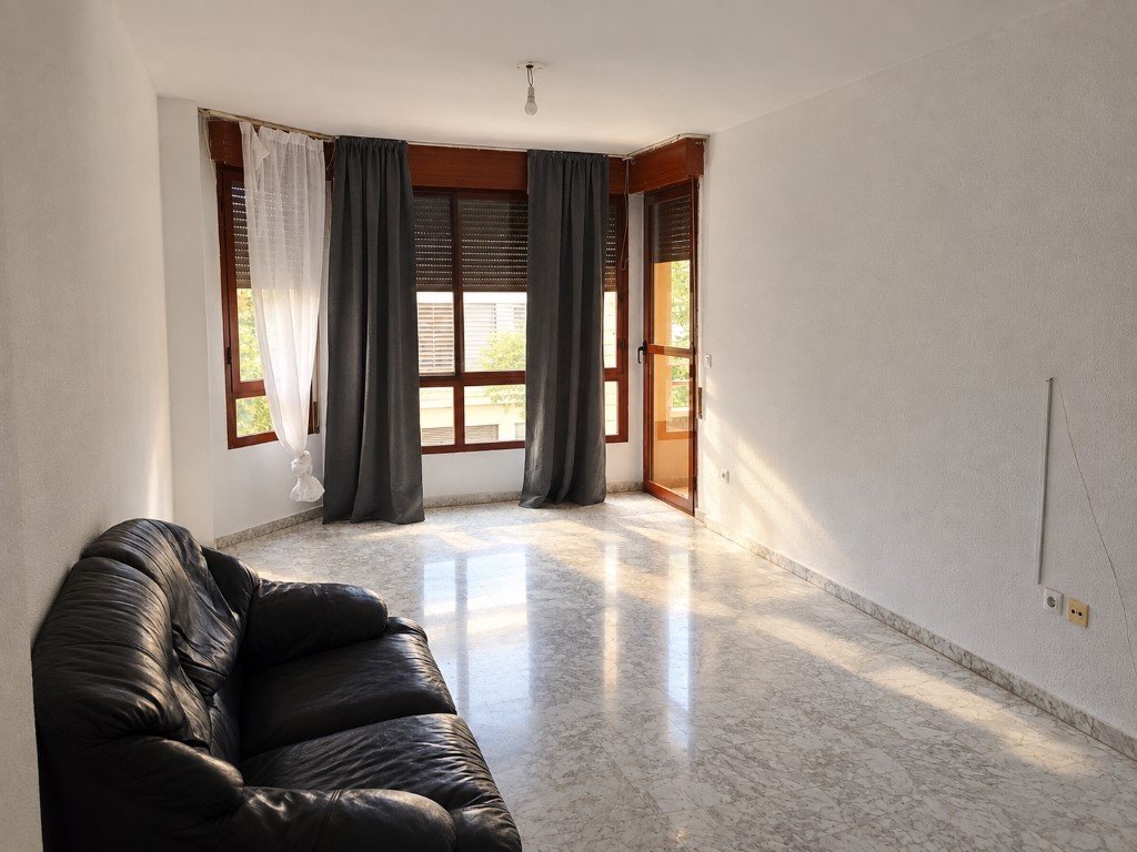 Pis de 98 m² a Còrdova