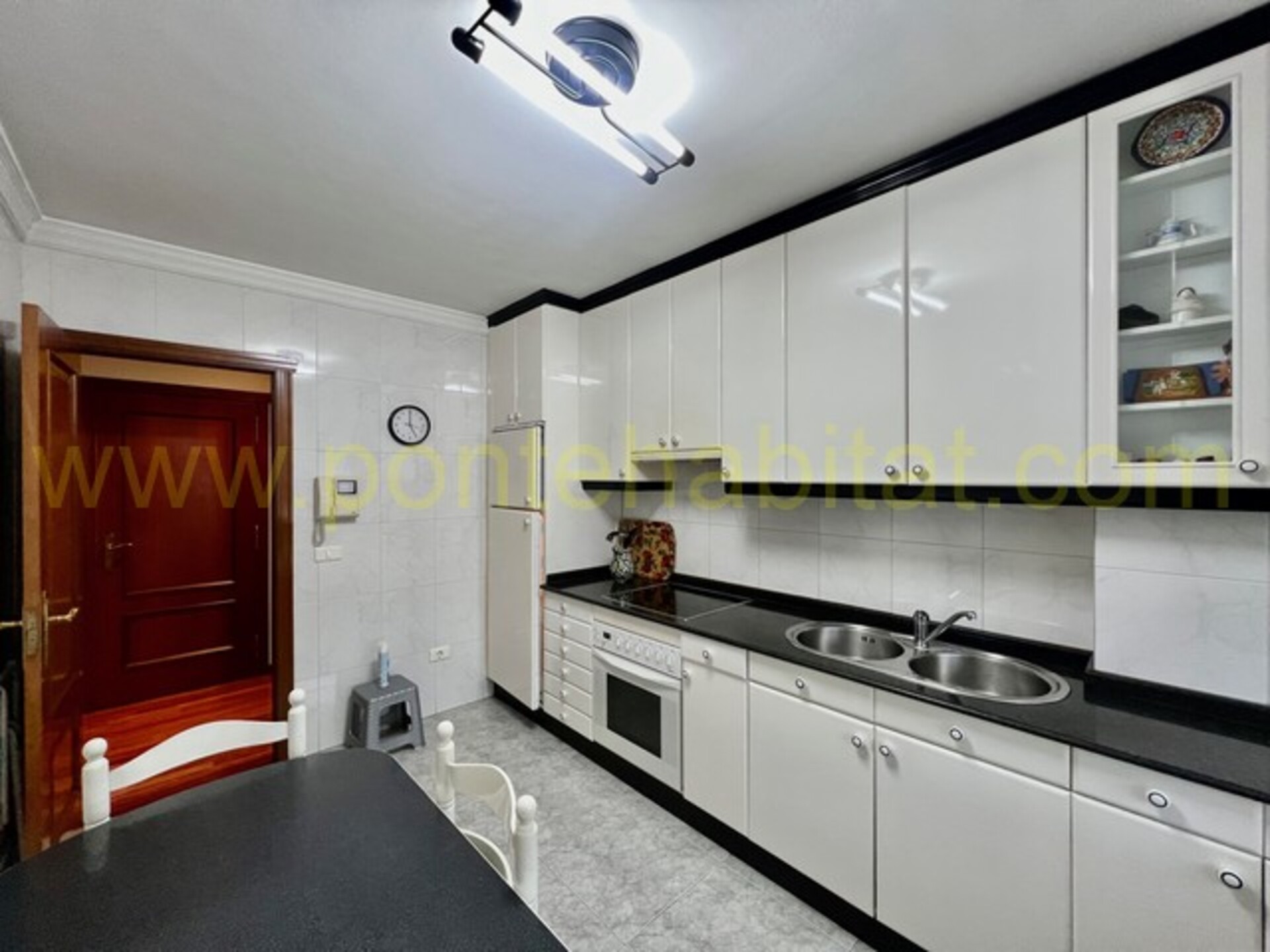 Piso de 115 m² en Pontevedra