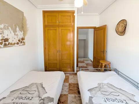 Pis de 80 m² a Oriola