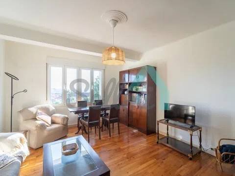 Piso de 212 m² en Oviedo