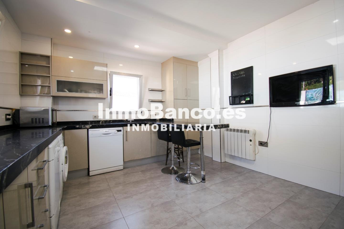 Haus 411 m² in Torrent