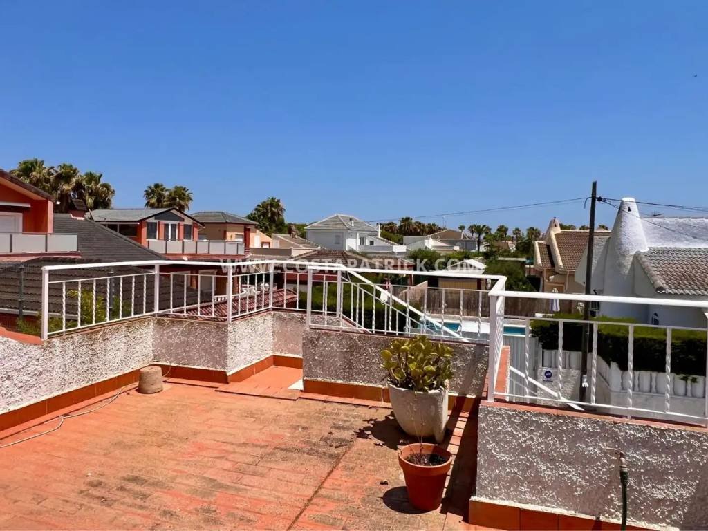 Casa de 76 m² a Los Alcázares
