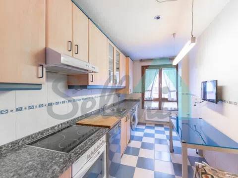 Pis de 72 m² a Oviedo