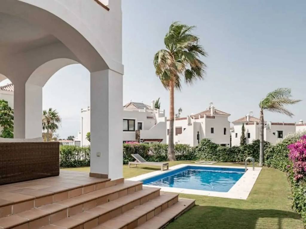 Casa de 180 m² en Estepona