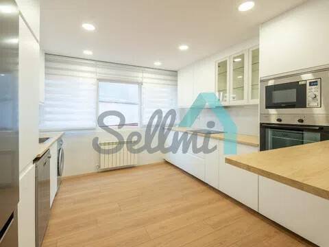 Piso de 101 m² en Oviedo