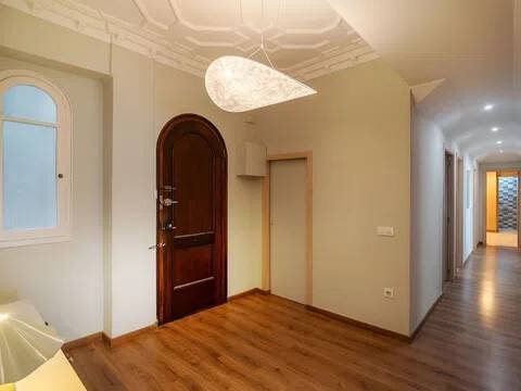 Apartamento 200 m² em València