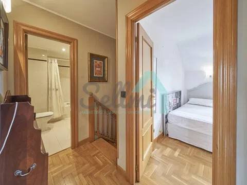 Wohnung 130 m² in Oviedo
