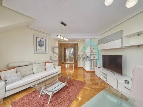 Piso de 70 m² en Oviedo