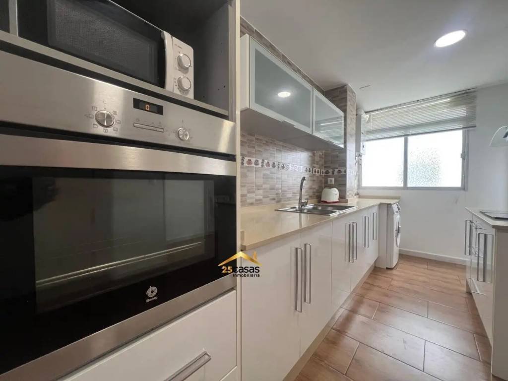 Piso de 80 m² en Santa Pola