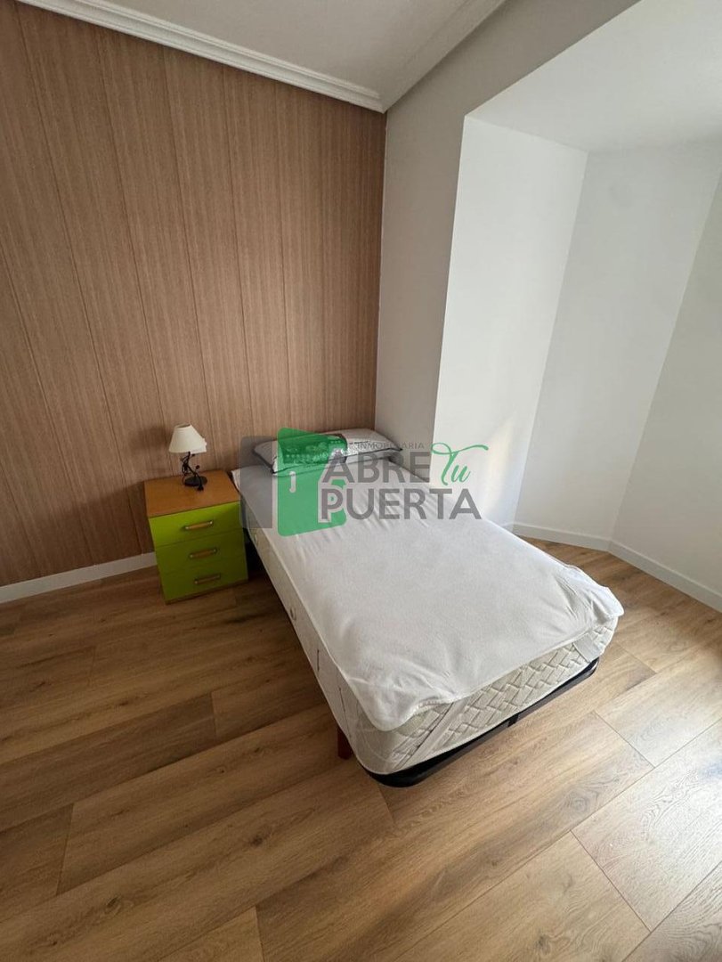 Piso de 115 m² en Ourense