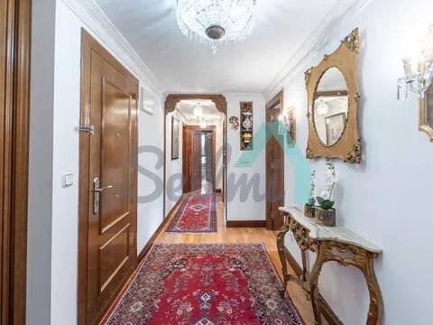 Piso de 120 m² en Oviedo