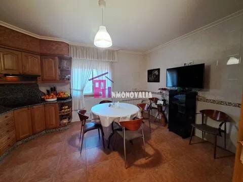 Casa de 270 m² en Moaña