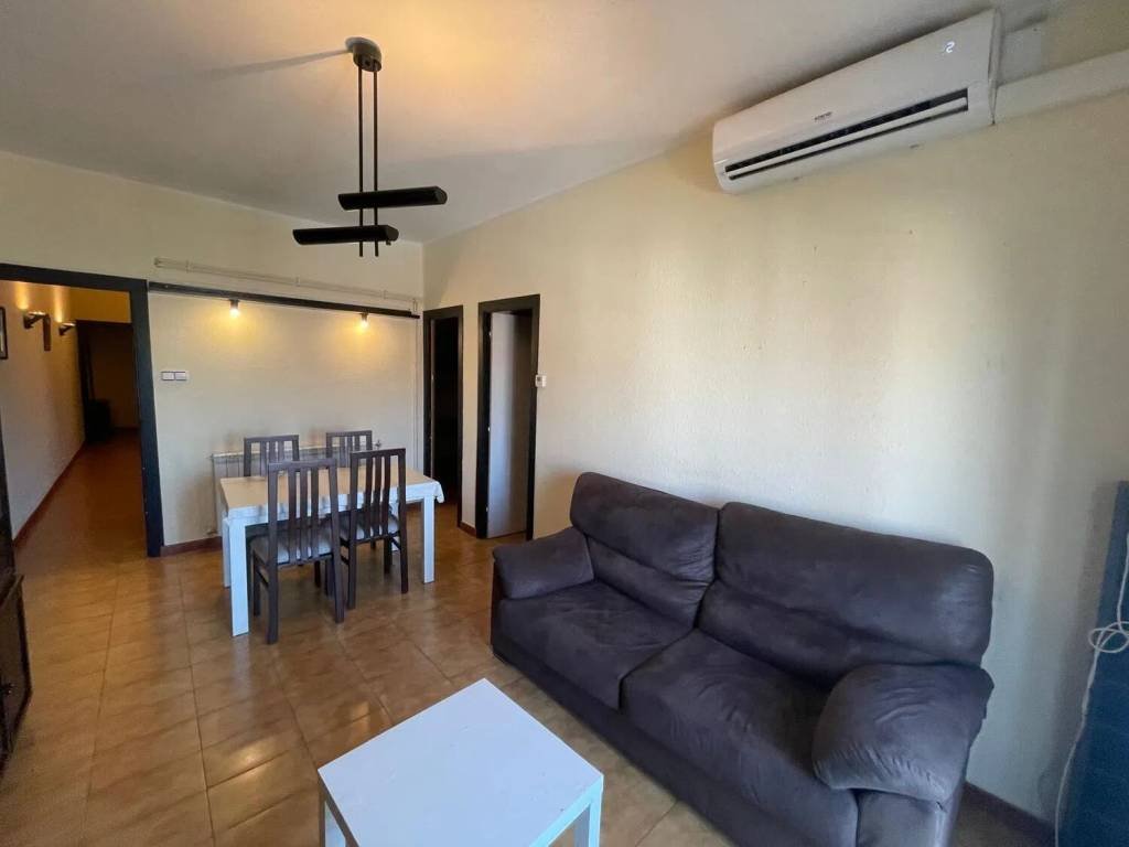 Habitación 130 m², Lérida