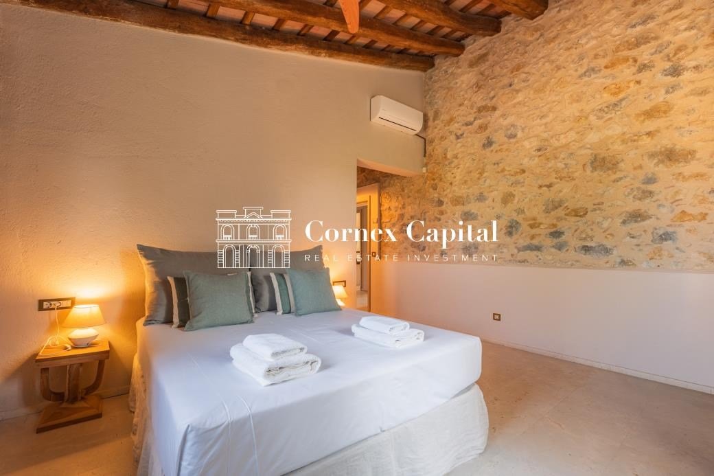 Casa de 855 m² en Pals