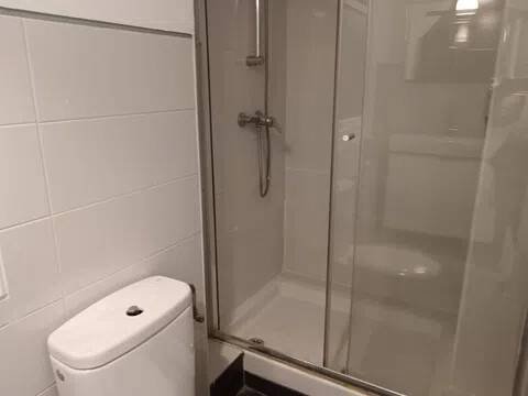 Habitación 240 m², Bilbao