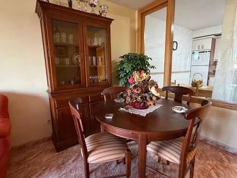 Appartement 90 m² à La Almunia de Doña Godina
